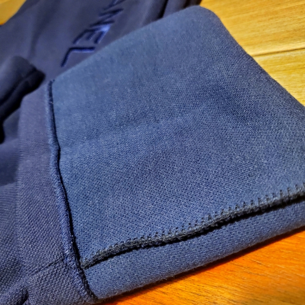 Sweatpants - Picture 10 of 10